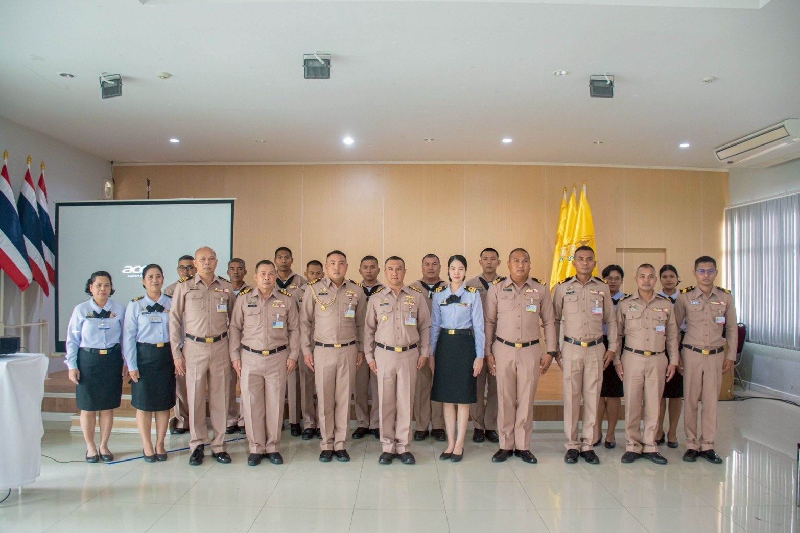 ศูนย์ข้อมูลข่าวสารกองทัพเรือ พื้นที่กรุงเทพและปริมณฑล จัดการบรรยายให้ความรู้แก่กำลังพลของฐานทัพเรือกรุงเทพ